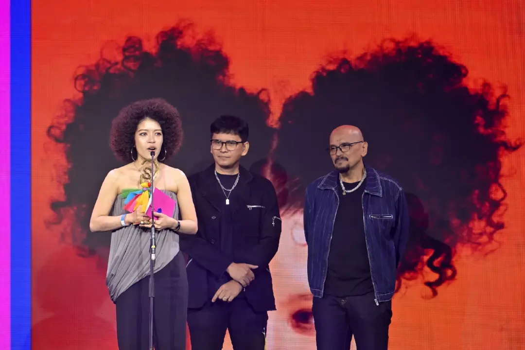 “MILLI” และ “YOUNGOHM” คว้า 3 รางวัลใหญ่แห่งปี! ปิดฉาก SOT MUSIC AWARDS 2026 อย่างยิ่งใหญ่ รวมพลังคนดนตรี สร้างประวัติศาสตร์หน้าใหม่ของอุตสาหกรรมดนตรีไทย