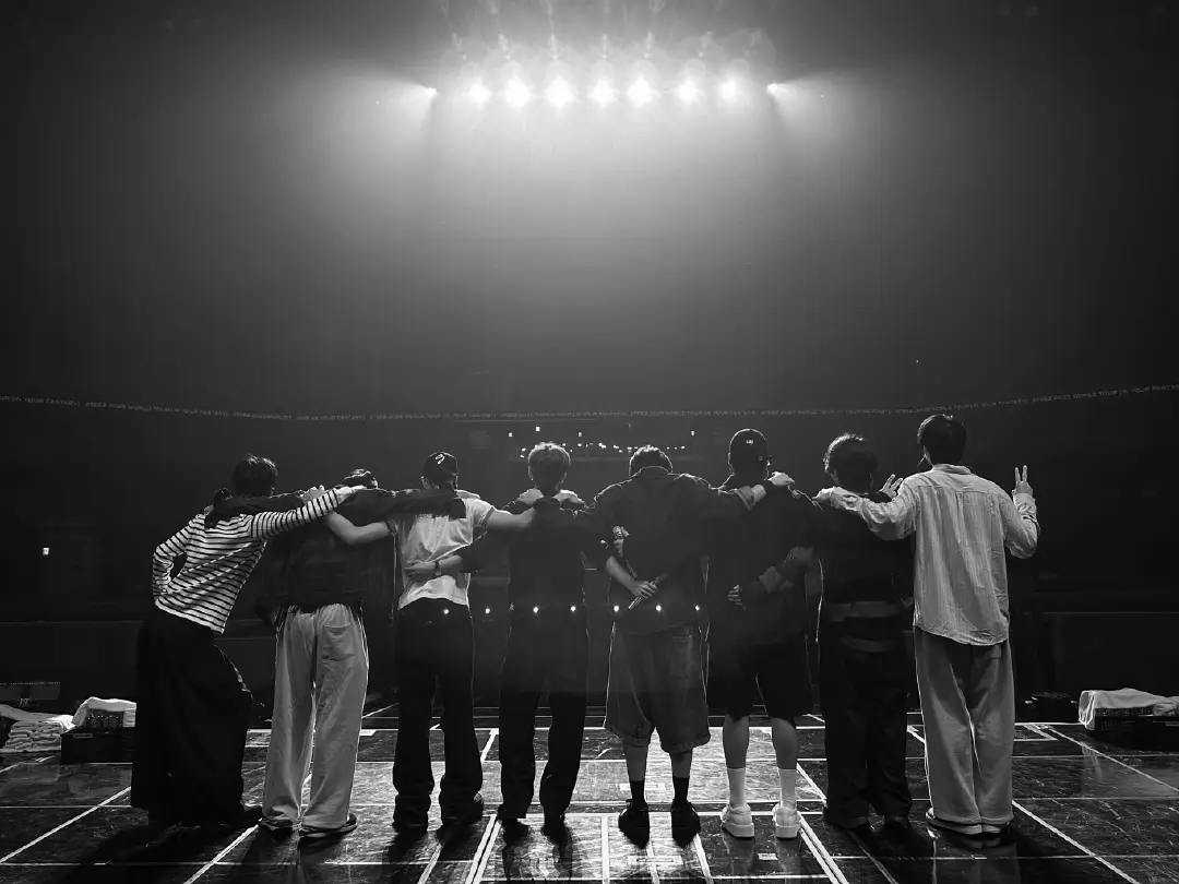 ATEEZ: โจรสลัด K-Pop ผู้ยึดครองเวทีและความสำเร็จระดับโลก