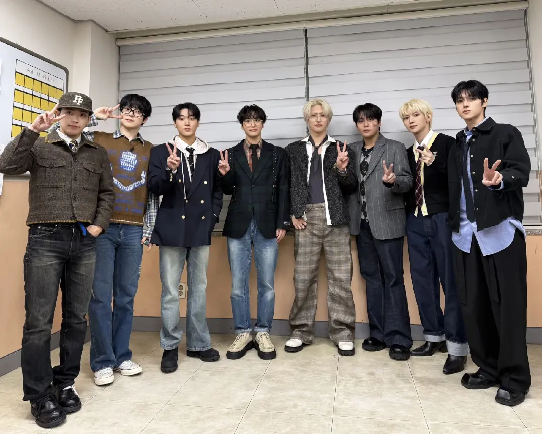 ATEEZ: โจรสลัด K-Pop ผู้ยึดครองเวทีและความสำเร็จระดับโลก