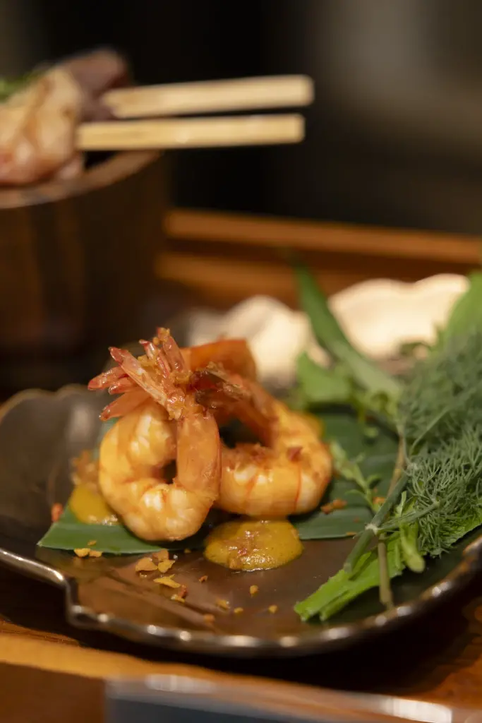 ภาคใต้ – กุ้งทอดซอสขมิ้น โดยเชฟน้ำเชื่อม