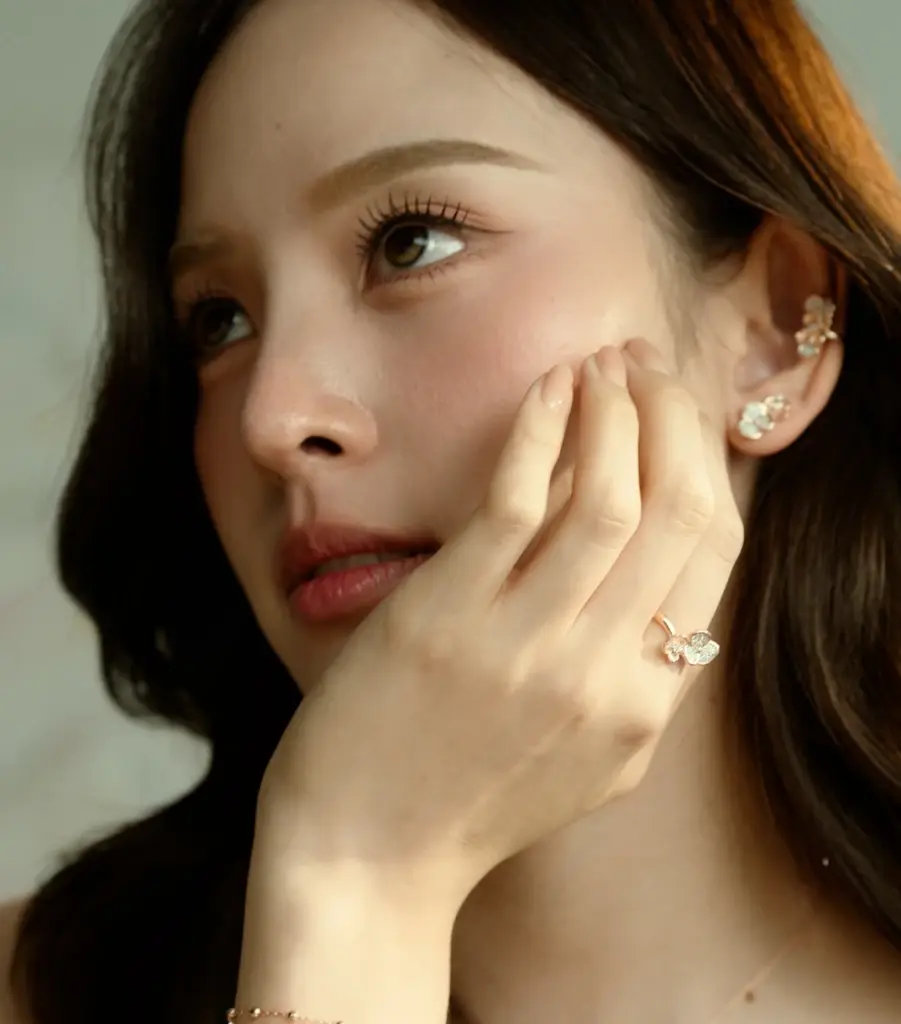 ‘ณิชา’ ขึ้นแท่นพรีเซ็นเตอร์ JEWELLISTA  ส่งต่อพลังบวก Self-Love สะท้อนคุณค่าของผู้หญิงจากภายใน เตรียมเปิดตัวภาพยนตร์โฆษณา 6 ส.ค.69