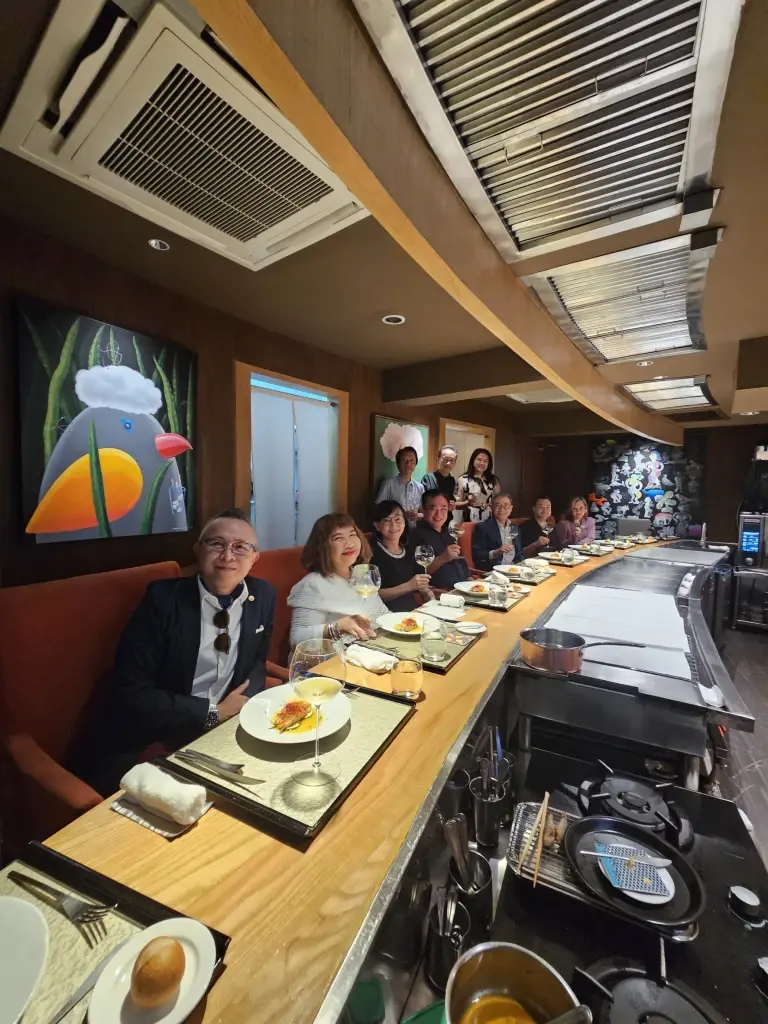 ‘Teppan France Kanda’ การเดินทางของไวน์ในร้าน(ไม่)ลับสิบที่นั่ง