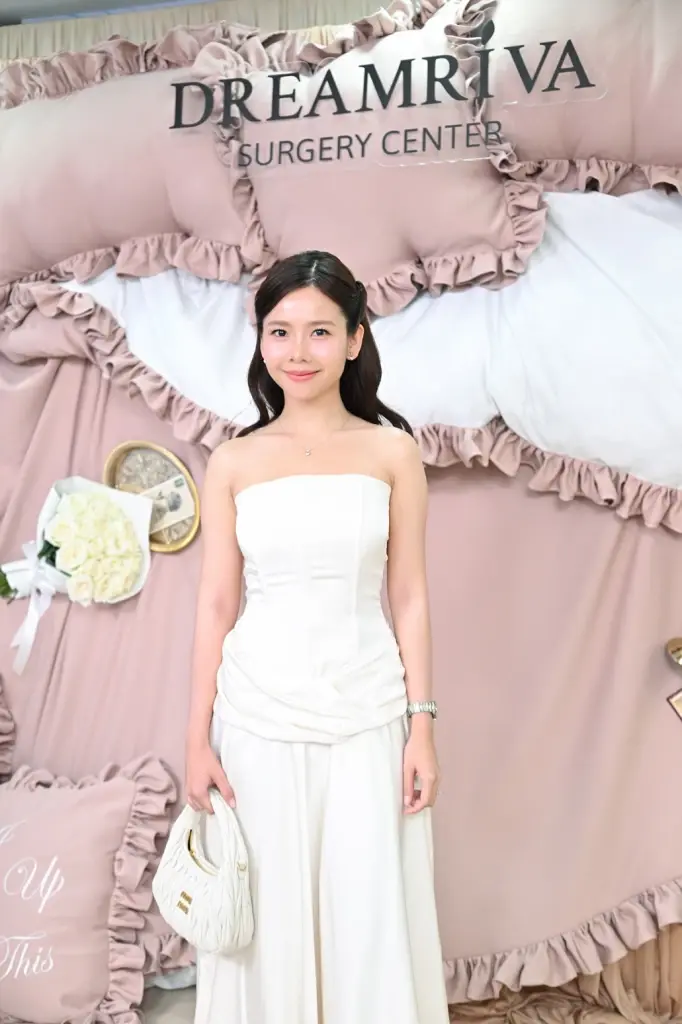 “ยิปซี–เปเปอร์” แท็กทีมพรีเซนเตอร์ DREAMRIVA เปิดตัวสุดปัง จัดเต็มทีมอาจารย์แพทย์–มาตรฐานโรงพยาบาล ดันศัลยแพทย์ไทยสู่เวทีโลก