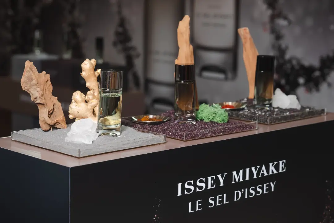 “ภีมวสุ BUS” ร่วมเปิดตัวน้ำหอมสุภาพบุรุษกลิ่นใหม่ Le Sel d’Issey Parfum