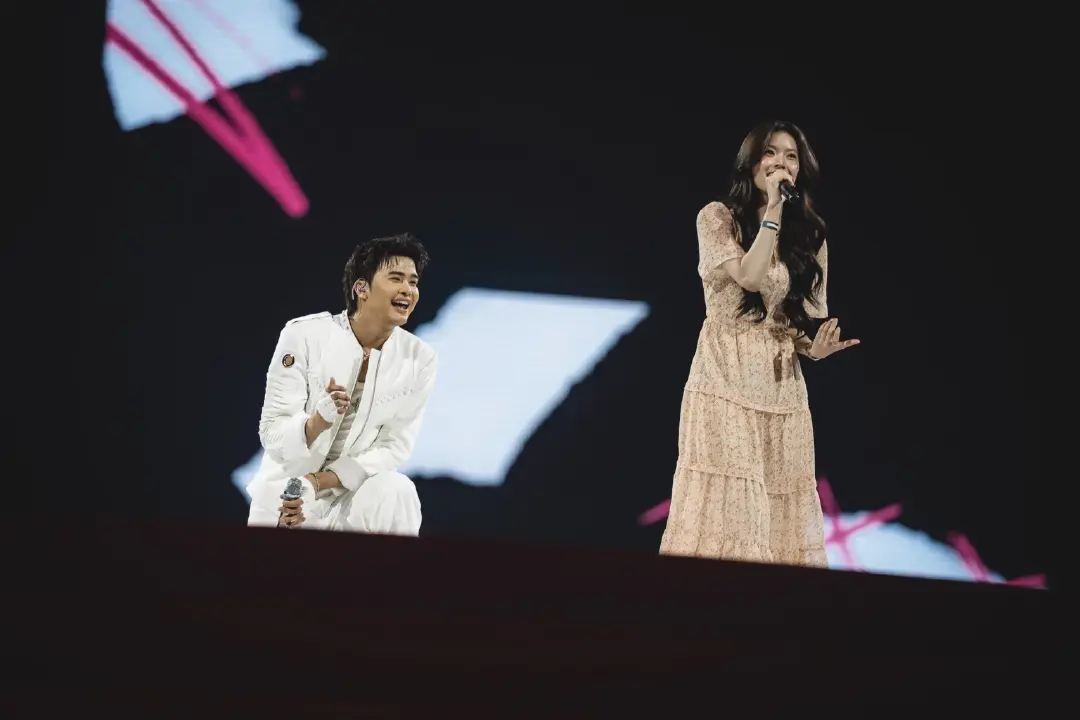 “นนท์ ธนนท์” เสิร์ฟเวที 360° กลางอิมแพคปิดฉาก “ARENA ENCORE” พร้อมประกาศ EP.04 ปีหน้า “จัดร้อนหน่อยนะครับ” เตรียมบุก “ราชมังฯ”