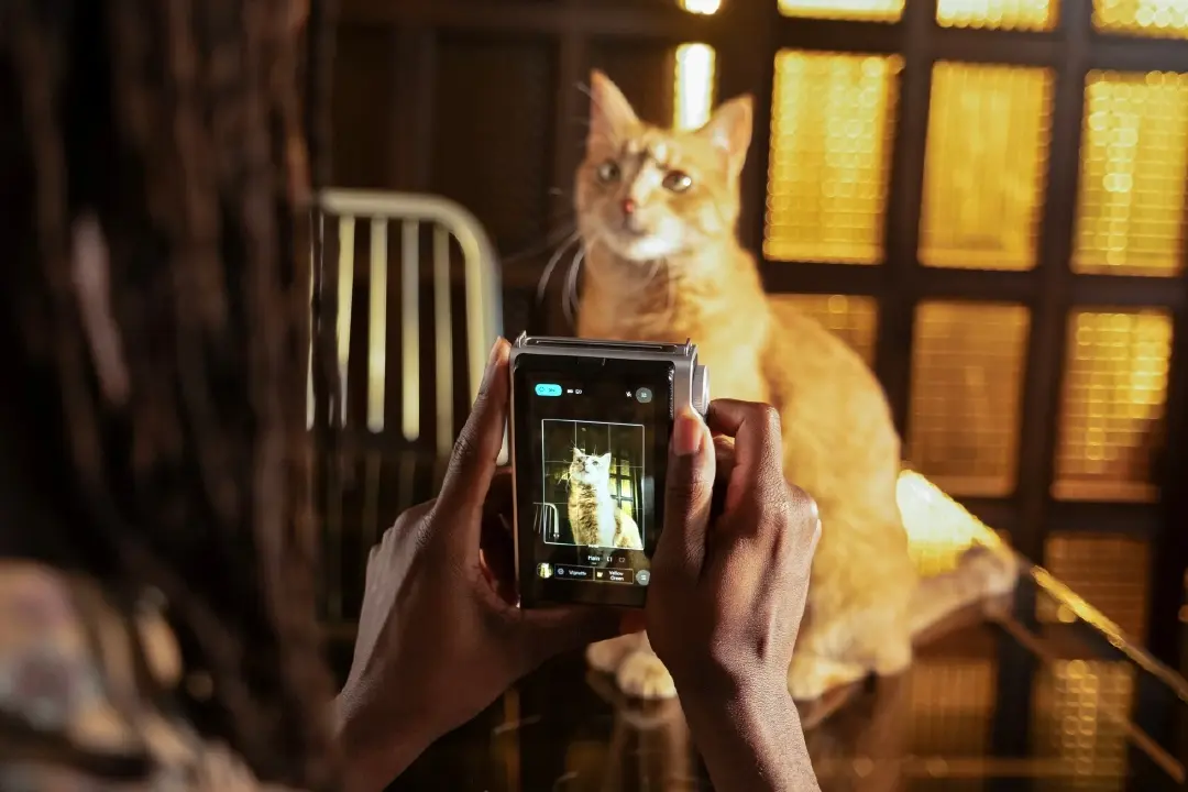 ฟูจิฟิล์ม เปิดตัว instax mini Evo 2 กล้องดิจิทัลที่ถ่ายและพิมพ์ได้ครบจบในตัวเดียว