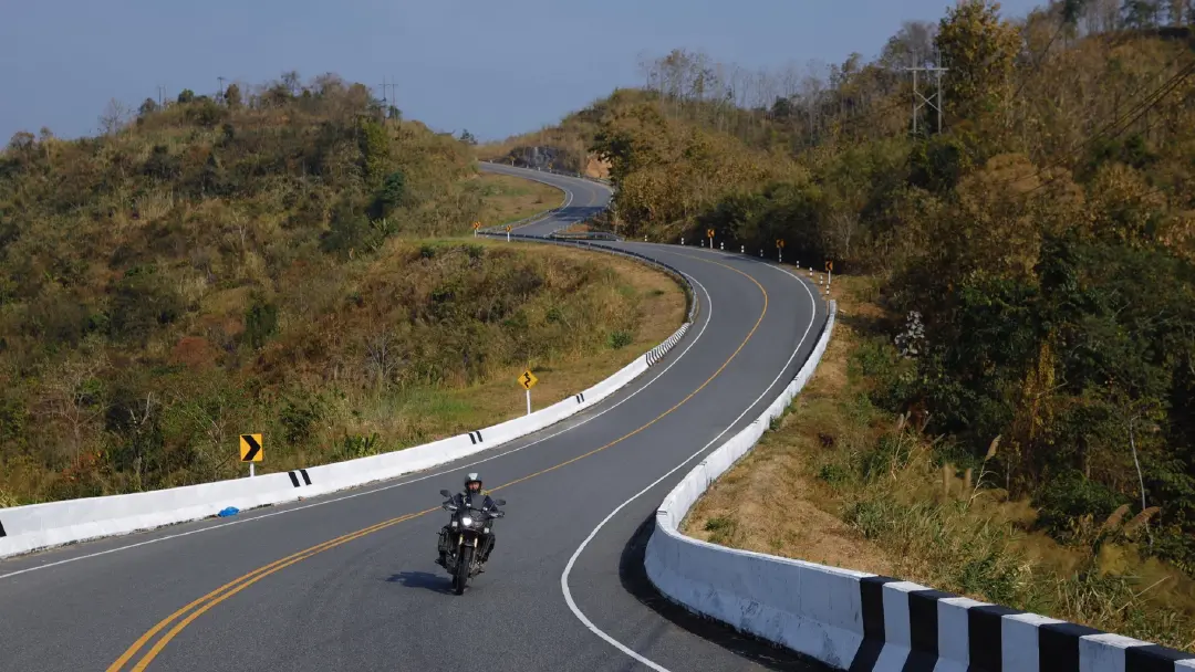 “Motorcycle Story” หนังสือเล่มใหม่จาก สุกี้-กมล สุโกศล แคลปป์ ว่าด้วยชีวิตมอเตอร์ไซค์บนเส้นทางที่ไม่รู้จบ