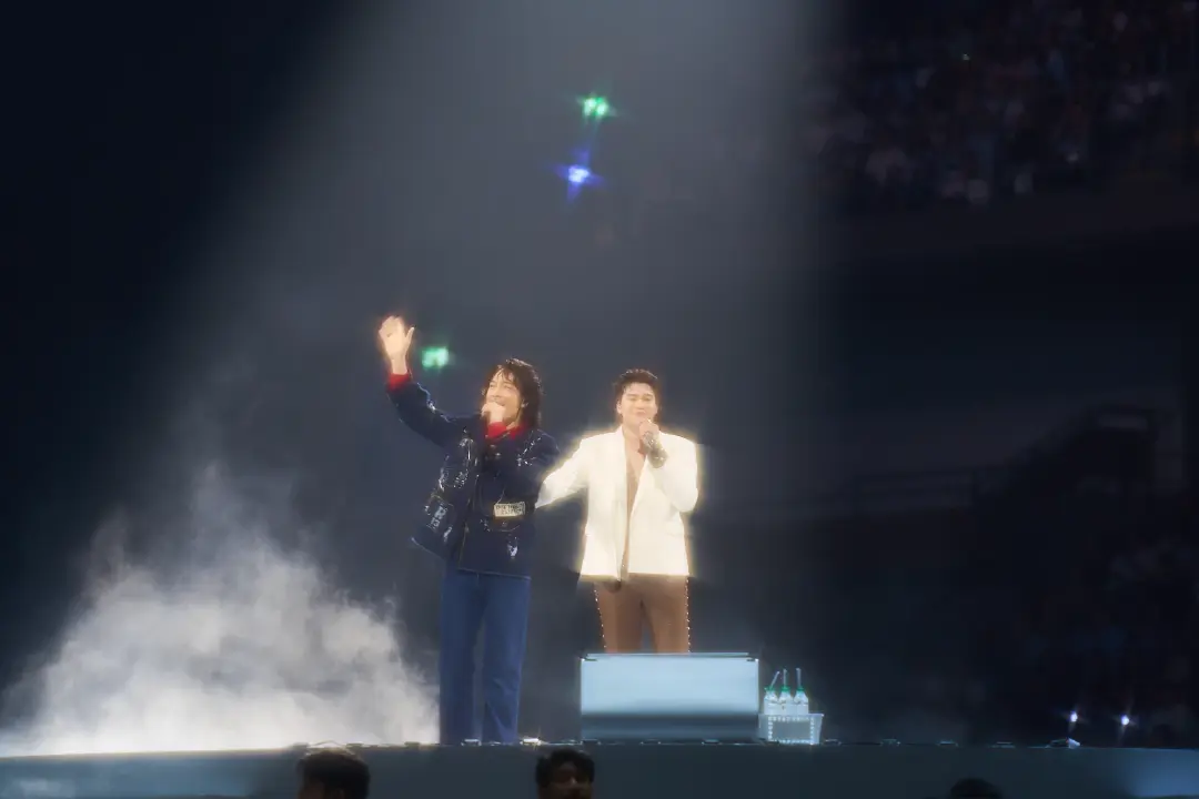“นนท์ ธนนท์” เสิร์ฟเวที 360° กลางอิมแพคปิดฉาก “ARENA ENCORE” พร้อมประกาศ EP.04 ปีหน้า “จัดร้อนหน่อยนะครับ” เตรียมบุก “ราชมังฯ”