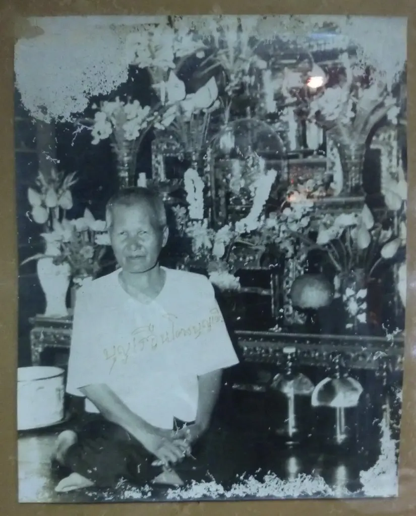คุณแม่บุญเรือน โตงบุญเติม : เบื้องหลังปาฏิหาริย์กับภาพสะท้อนสังคมไทย
