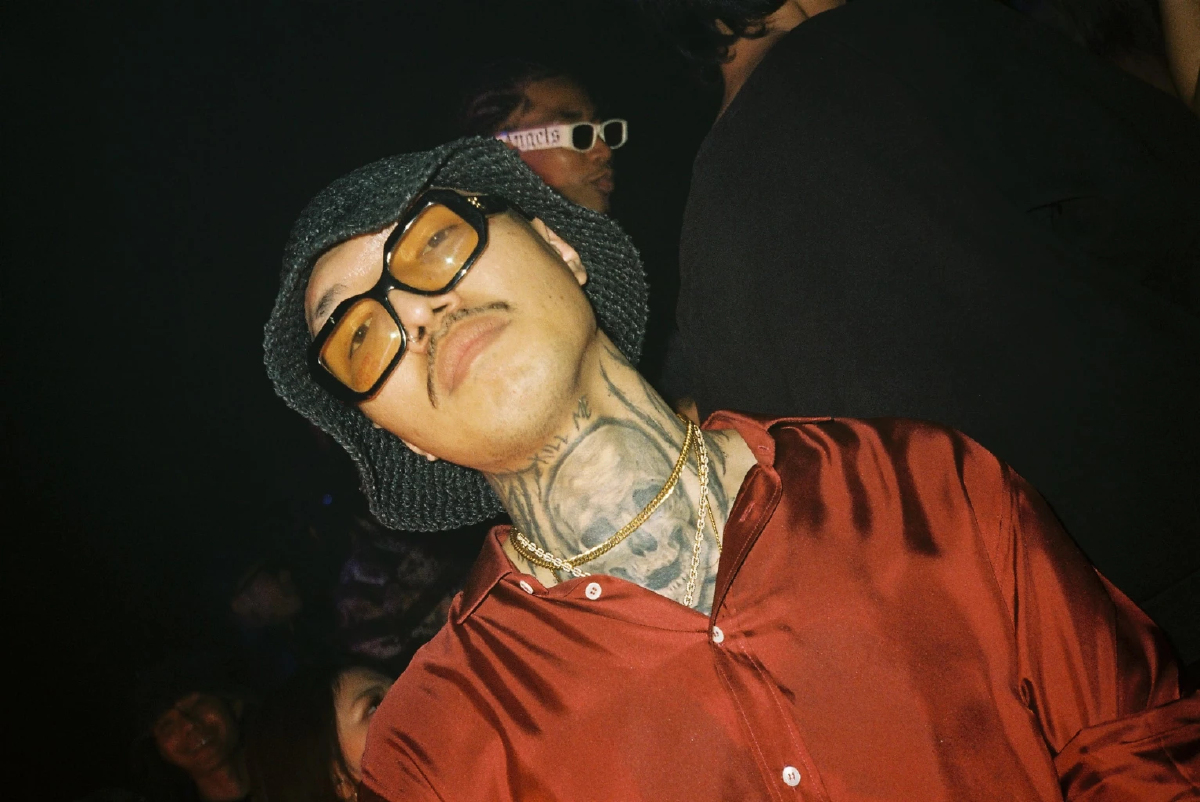 “YOUNGOHM” เปิดตัวอัลบั้มใหม่พร้อม 13 เพลง ผ่านงาน “ไฟกลางคืน” Album Listening Party!!