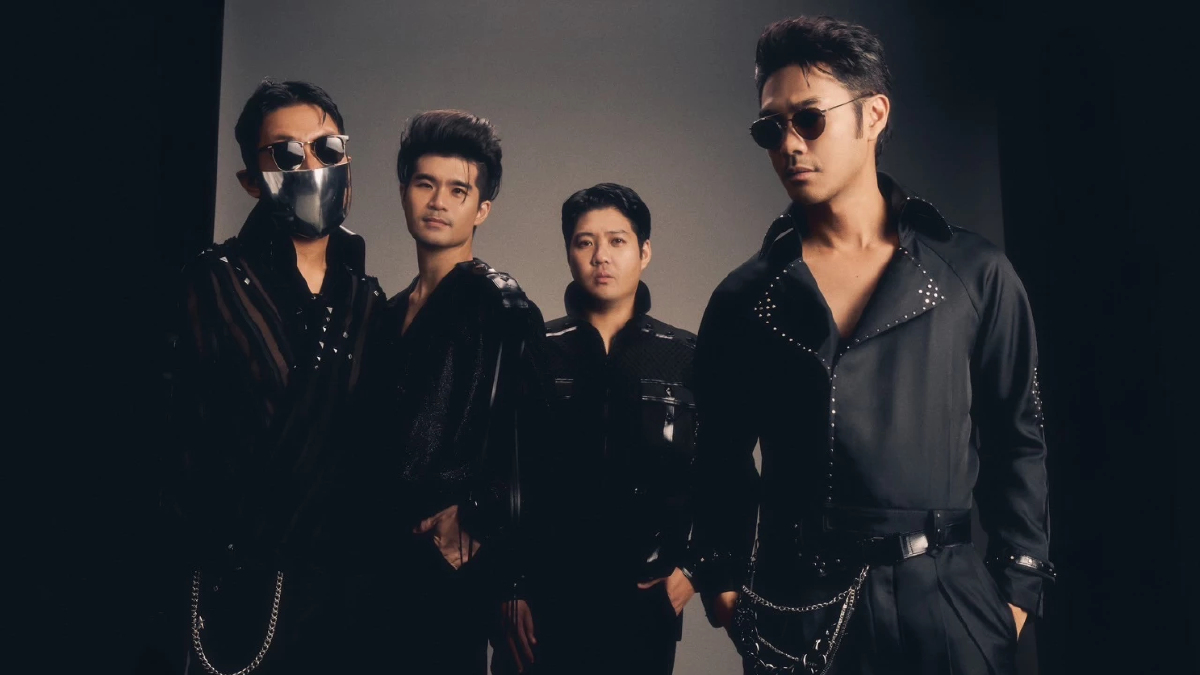 ‘getsunova’ พา “ดัง พันกร” เสิร์ฟความเศร้าลึกซึ้งใน “คิดถึงเป็นประจำ” บทเพลงถึงคนที่จากไป แต่ยังคงอยู่ในใจเสมอ
