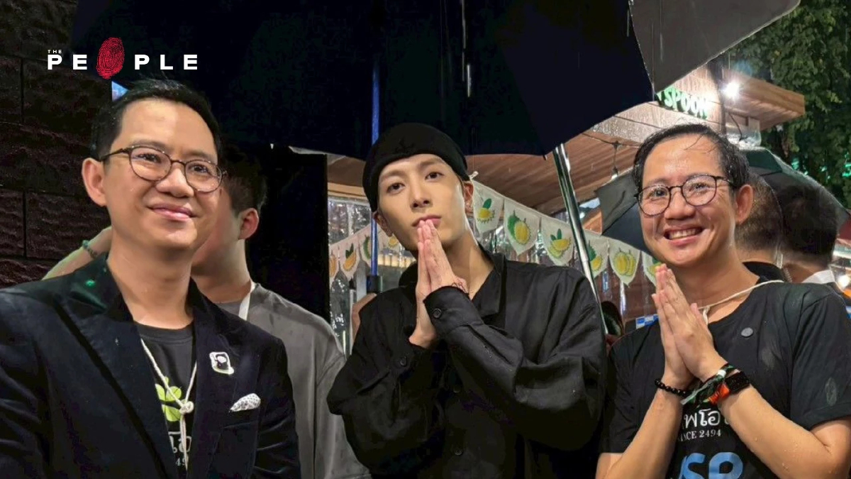 แจ็คสัน หวัง ถือผลิตภัณฑ์ ‘สุภาพโอสถ’ กลับจีน หลังร่วมงาน Under The Castle