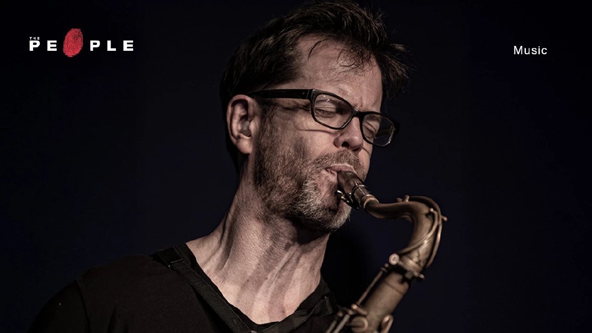 ‘ดอนนี แมคคาสลิน’ จากมือแซ็กของ ‘โบวี’ สู่นิยามดนตรีไร้พรมแดน