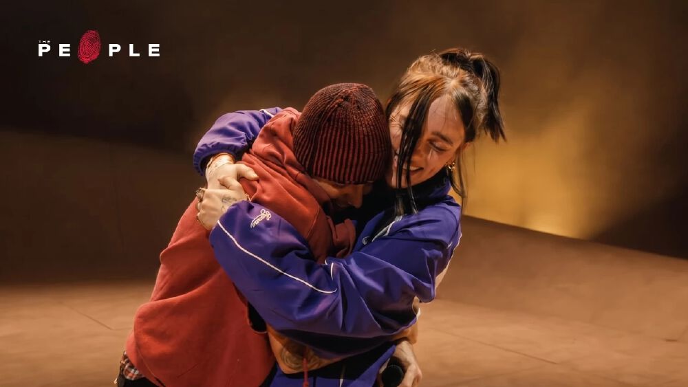 ‘จัสติน บีเบอร์-บิลลี่ ไอลิช’ : เกราะกำบังของพี่ชาย และศรัทธาของน้องสาว