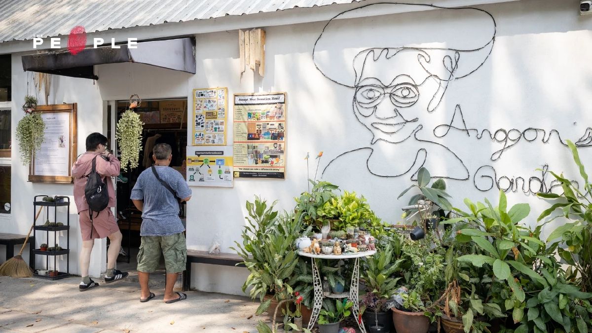 ‘โซเฟีย’ สิริพร สุขชูศรี: ผู้พลิกฟื้น ‘สวนครูองุ่น’  โอเอซิสกลางทองหล่อ ที่เปิดรั้วให้คนเมืองมาใช้ชีวิต