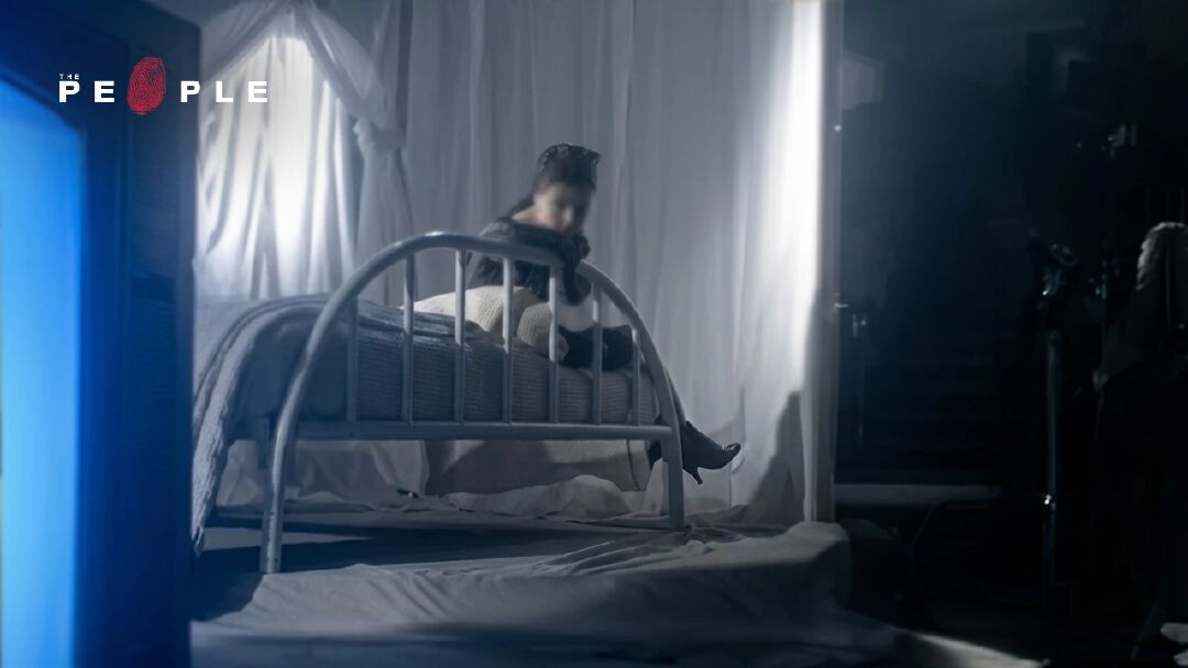 ‘ห้องสีขาว’: บทเพลงเบื้องหลังโศกนาฏกรรม ที่เล่าเรื่องสุขภาพจิตก่อนใคร