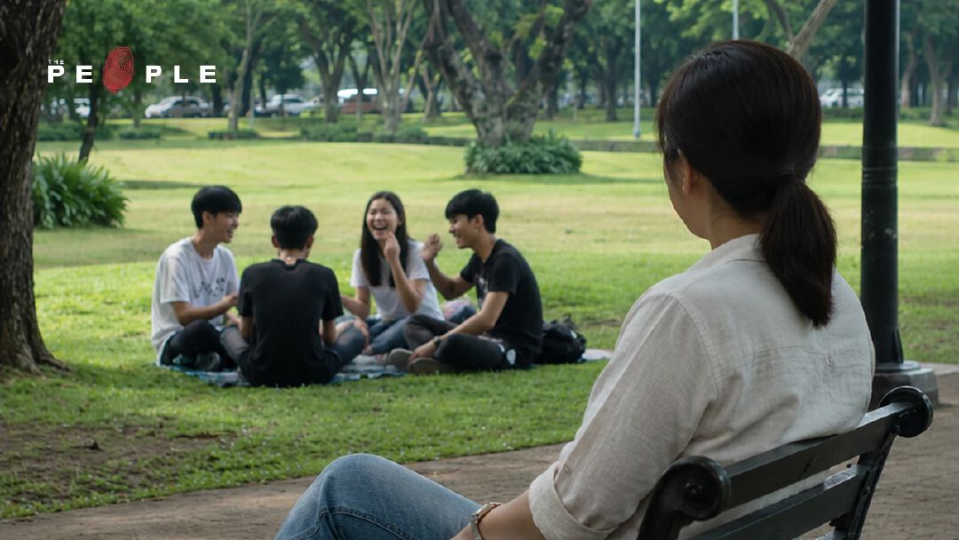 ทำไมยิ่งเติบโตยิ่งรู้สึกโดดเดี่ยว คำสัญญาจาก ‘เพื่อน’ ในเฟรนด์ชิพมีอยู่จริงไหม