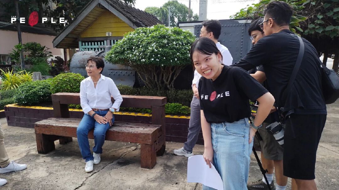 ‘คุณหญิงกัลยา โสภณพนิช’ เติบโตมาอย่างไรที่สีคิ้ว? และอะไรคือจุดเปลี่ยนสู่ Imperial College London ในเบื้องหลังสารคดี Hands Up