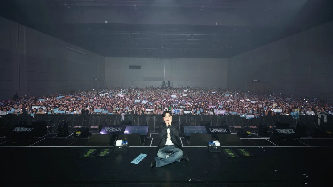 เท่กว่า Young K ก็คือ Young K ในโซโล่คอนเสิร์ต
‘Young K Solo Tour <YOUNGEST> in BANGKOK’